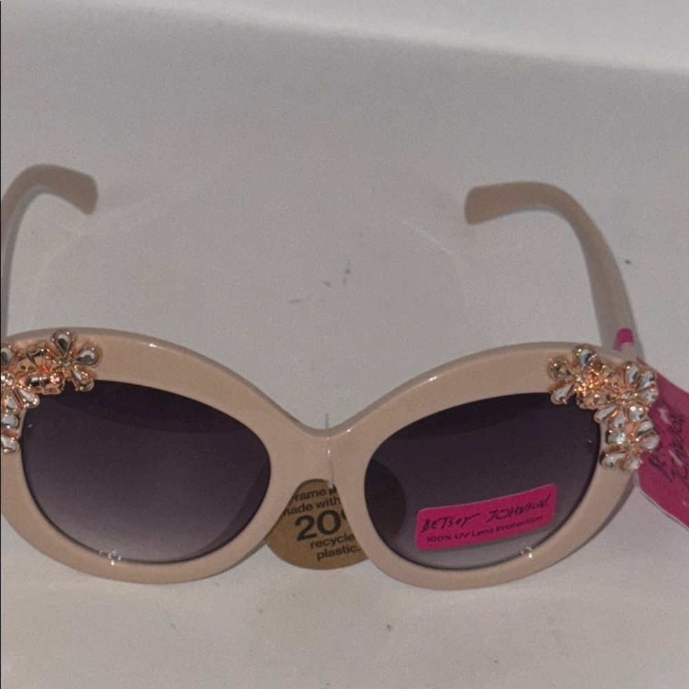 Betsey Johnson Pink Round Floral Embellished Sunglasses - Picture 7 of 11